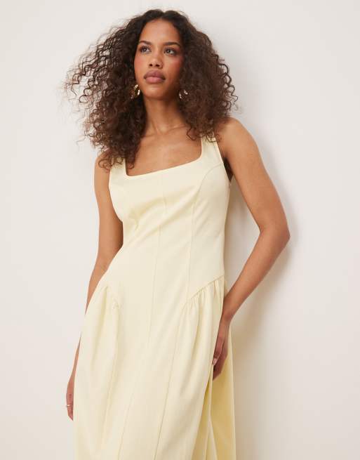ASOS DESIGN – Ljusgul maxiklänning med dekorativ söm och korsett, 4 av 4
