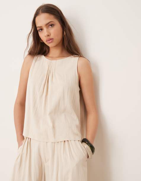 ASOS DESIGN – Ljusgul, mikroplisserad topp med halterneck, del av set - view 1