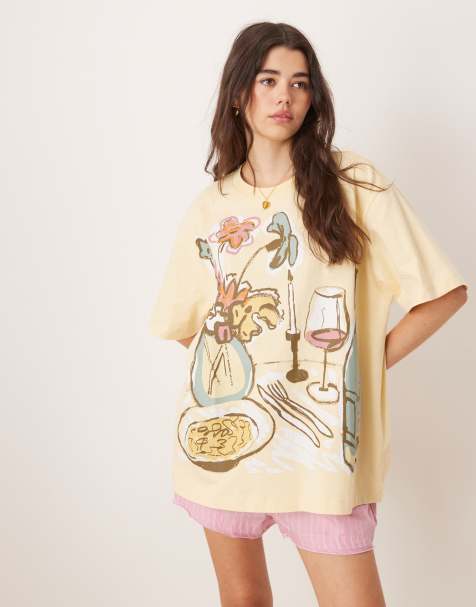 ASOS DESIGN – Ljusgul t-shirt i oversize med middagstryck - view 1