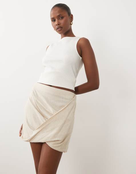 ASOS DESIGN lniana spódnica mini z przekręcanym dołem w neutralnym kolorze - view 1