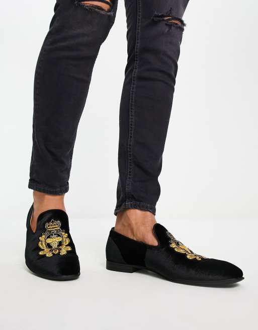 ASOS DESIGN – Loafer aus schwarzem Samt mit Aufnäher, 4 von 4