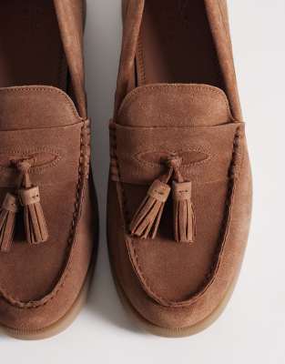 Loafer aus Wildleder in Hellbraun mit Quastendetail und Gummisohle-Brown Brown 46