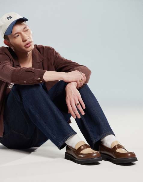 ASOS DESIGN – Loafer in Braun und Beige mit goldfarbener Metallverzierung - view 1