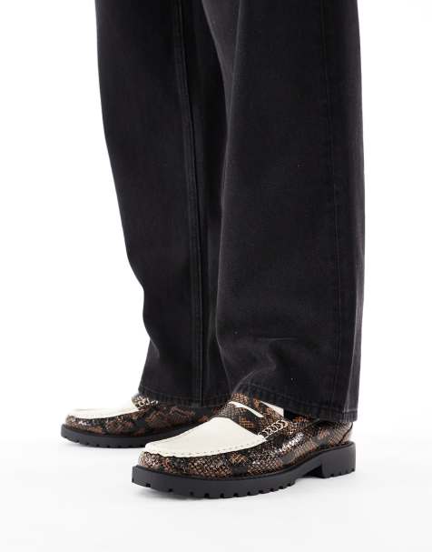 ASOS DESIGN – Loafer in braunem Schlangenleder-Imitat mit kontrastierender Blatte und Stollensohle - view 1