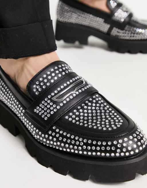 ASOS DESIGN – Loafer mit dicker Sohle und durchgehenden, silberfarbenen Nieten mit Strassbesatz, 2 von 4