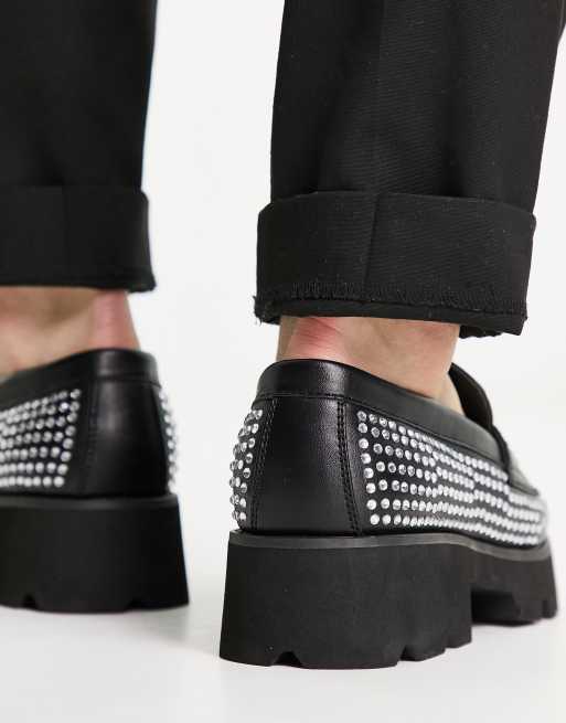ASOS DESIGN – Loafer mit dicker Sohle und durchgehenden, silberfarbenen Nieten mit Strassbesatz, 3 von 4