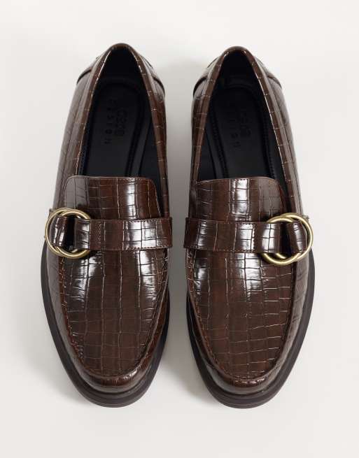ASOS DESIGN Loafer mit Metall-Details in braunem Kroko, 2 von 5