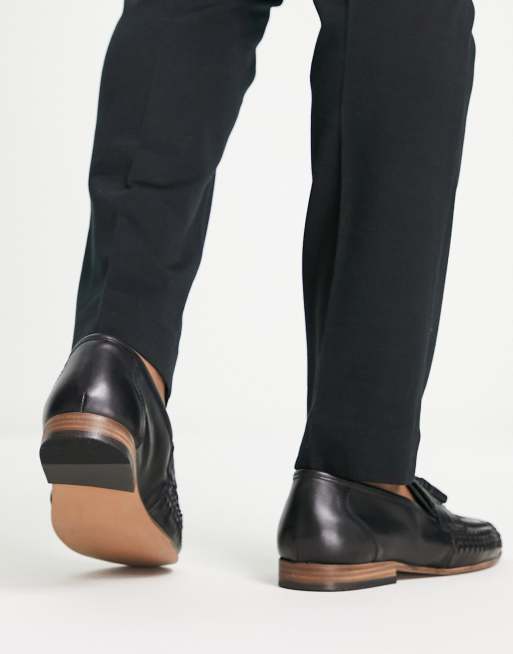 ASOS DESIGN – Loafers aus geflochtenem Leder mit Quasten in Schwarz, 2 von 4