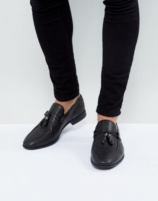 ASOS DESIGN loafers in black faux leather with tassel detail | ASOS