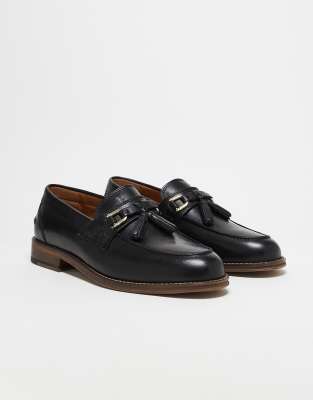 ASOS DESIGN loafers in black leather with tassel