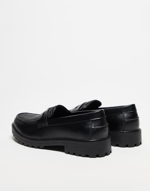 ASOS DESIGN loafers in black with weave apron