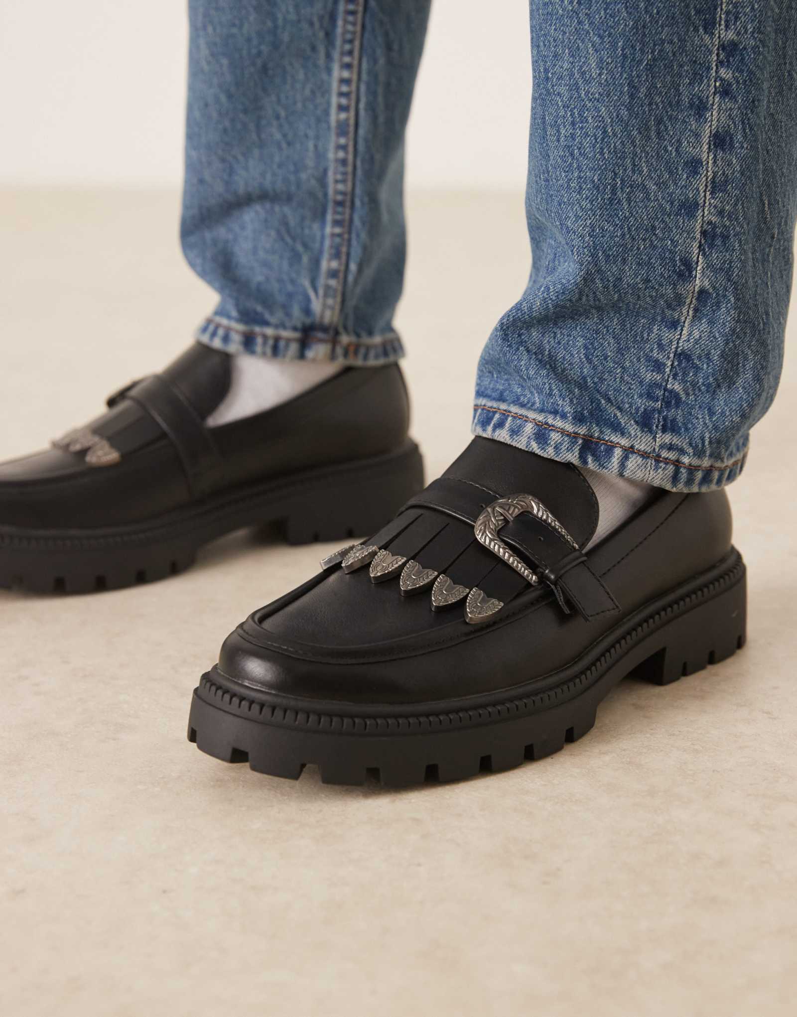 Дизайнерские мокасины ASOS черного цвета с пряжкой в западном стиле