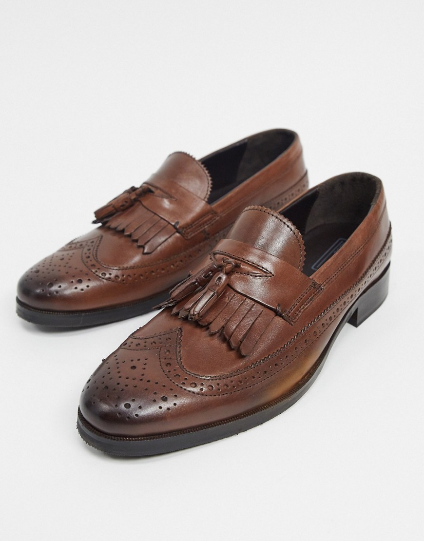 Asos Design LOAFERS IN BROWN POLISHED LEATHER WITH BROGUE DETAIL