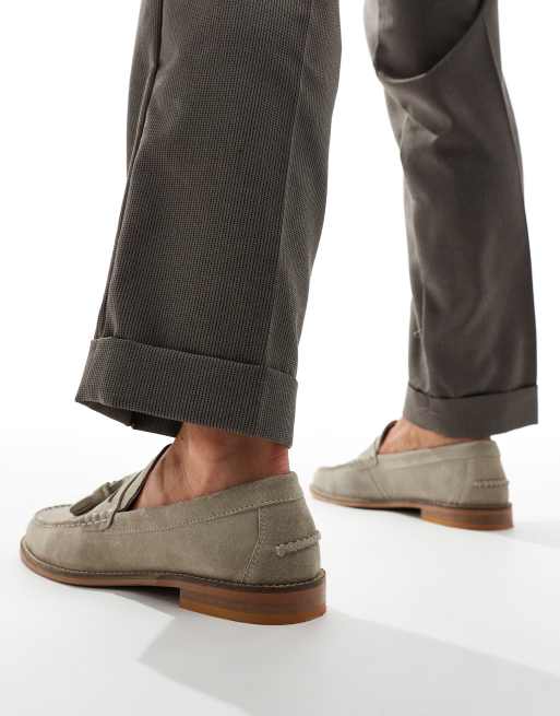 ASOS DESIGN loafers in stone suede with tassel and natural sole, 4 of 4