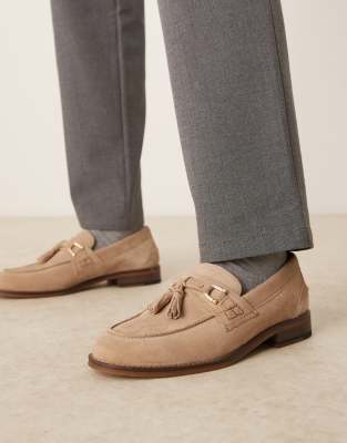 loafers in stone suede with tassel-Neutral