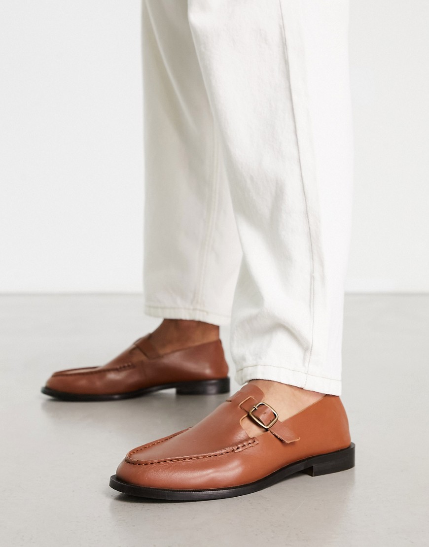 ASOS DESIGN loafers in tan leather-Brown