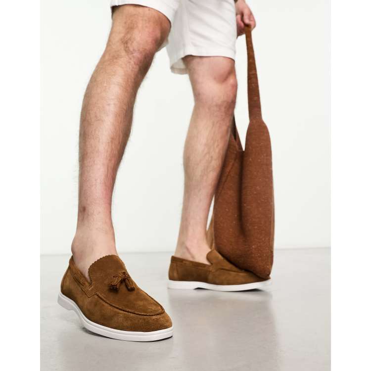 sød smag gør dig irriteret Rough sleep ASOS DESIGN Loafers In Tan Suede With White Sole | ASOS