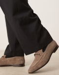 [ASOS DESIGN] ASOS DESIGN loafers in taupe suede with snaffle-Green 43 Taupe