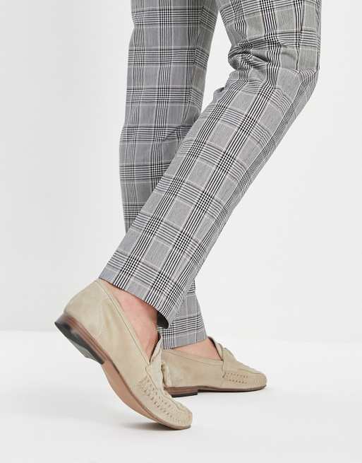 ASOS DESIGN loafers in woven stone suede with tassel detail, 4 of 4