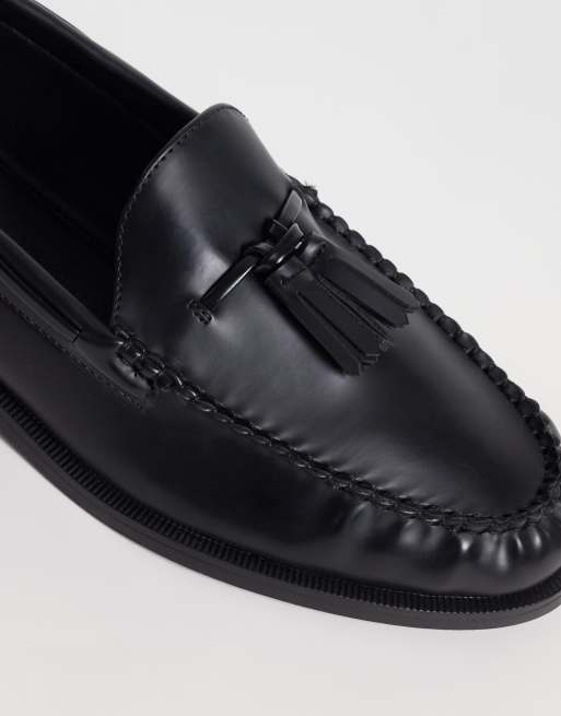 ASOS DESIGN loafers med tofs- och snördetaljer i svart, 2 av 4