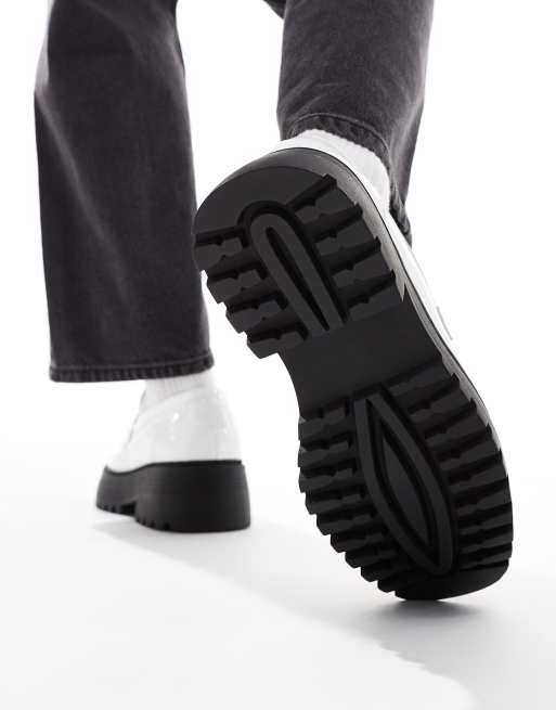 ASOS DESIGN - Loafers met dikke zool in wit met krokodillenmotief, 4 van 4