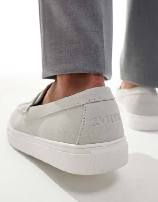 ASOS DESIGN - Loafers met kwastjes en gomzool in grijs, 4 van 4