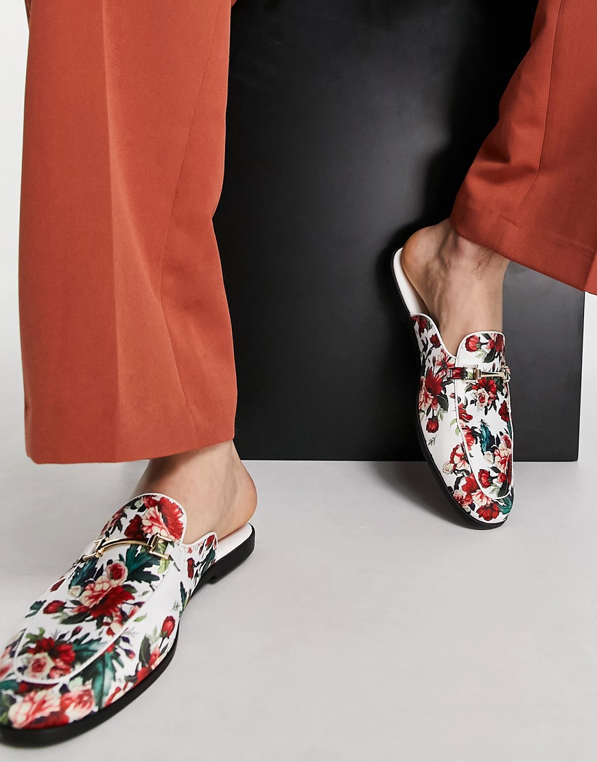 ASOS DESIGN - Loafers met open achterkant en bloemenprint in wit