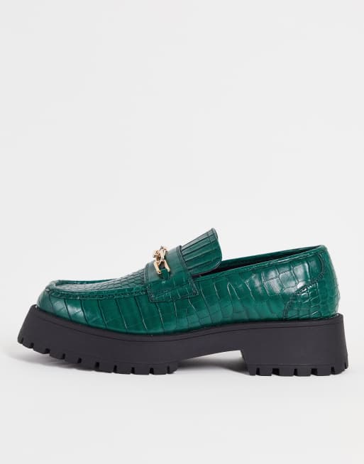 ASOS DESIGN - Loafers van imitatiekrokodillenleer met dikke zool en ketting in groen