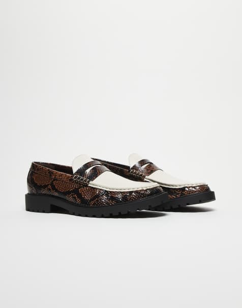 ASOS DESIGN – Loafersy z imitacji skóry w wężowy wzór w kolorze brązowym z kontrastowymi wstawkami na podeszwie z bieżnikiem - view 1
