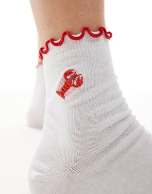 Asos Design Lobster Embroidery Ankle Socks With Frill Edges-white