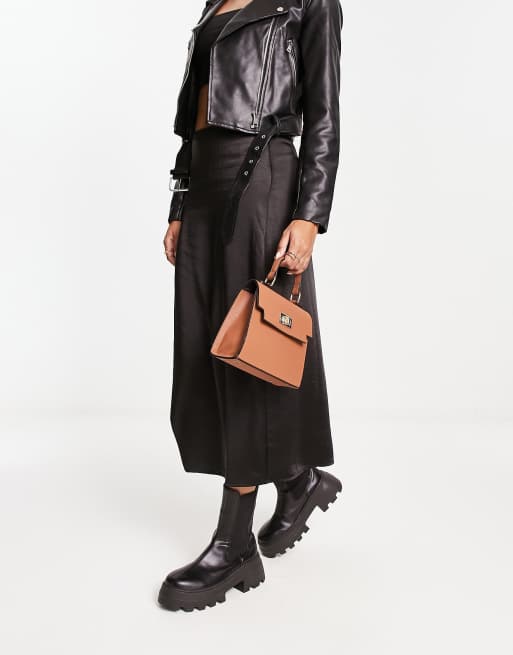 ASOS DESIGN lock detail bag with top handle and detachable crossbody strap in mid brown , 3 of 4