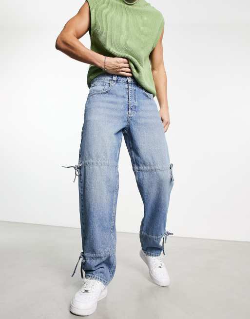 ASOS DESIGN – Locker geschnittene Jeans in mittelblauer Waschung mit geradem Bein