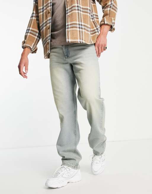 ASOS DESIGN – Locker geschnittene Jeans mit geradem Bein in getönter, mittlerer Waschung