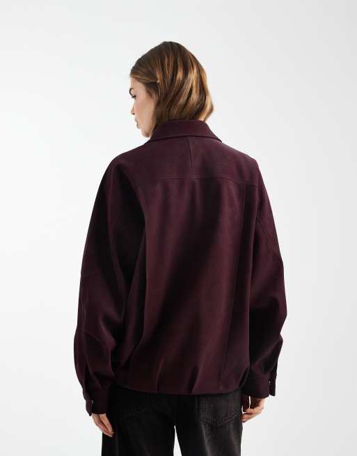 ASOS DESIGN – Locker geschnittene Oversize-Bikerjacke in burgunderroter Lederoptik, 4 von 4