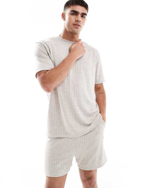 ASOS DESIGN – Locker geschnittener strukturierter Pyjama in Braun - view 1