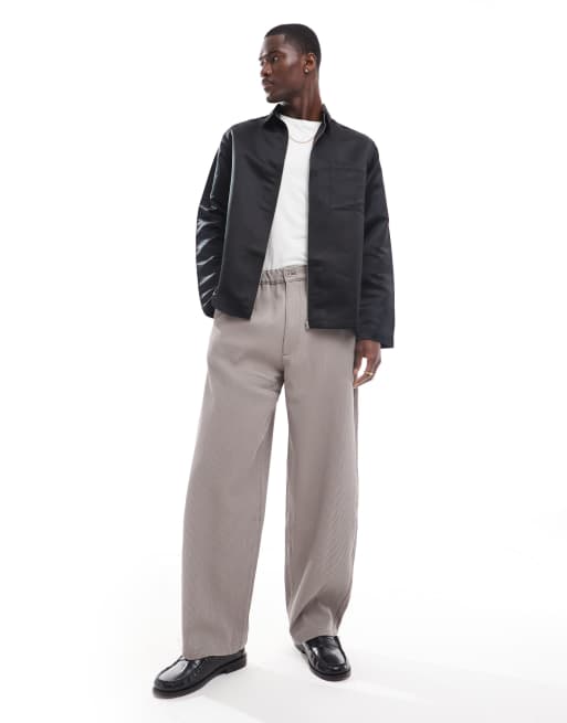 ASOS DESIGN – Locker geschnittenes Hemd aus Satin in Schwarz mit Reißverschluss, 2 von 4