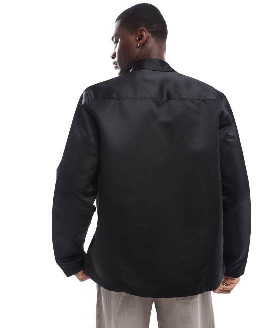 ASOS DESIGN – Locker geschnittenes Hemd aus Satin in Schwarz mit Reißverschluss, 4 von 4