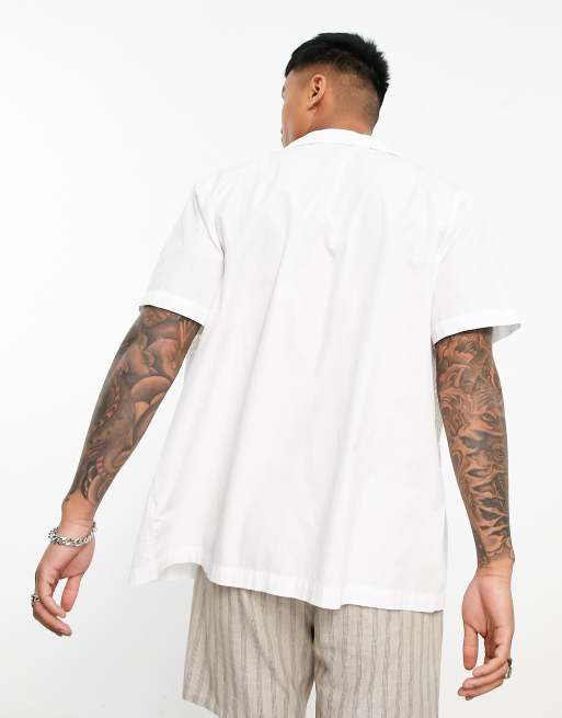 ASOS DESIGN – Locker geschnittenes Hemd in Weiß mit Lochstickerei-Einsätzen, 2 von 4
