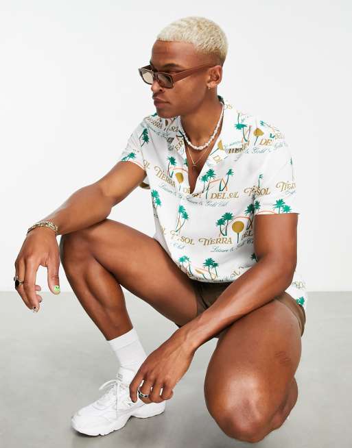 ASOS DESIGN – Locker geschnittenes Hemd mit „Golf Club“-Logomuster und Reverskragen