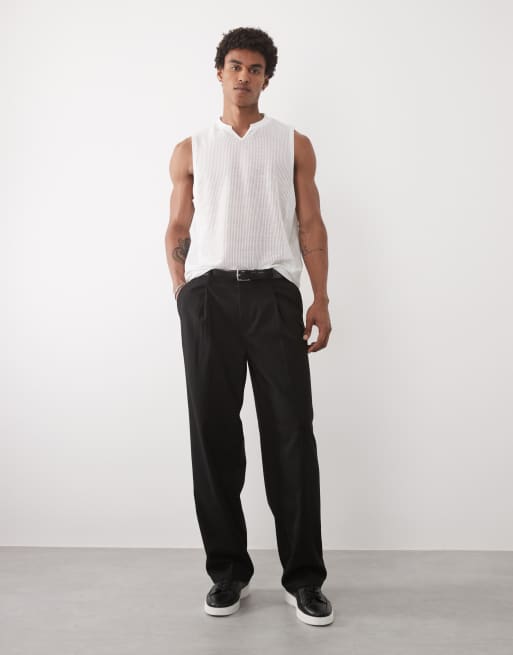 ASOS DESIGN – Locker geschnittenes, kastiges Oversize-Trägertop aus strukturiertem Stoff in Weiß mit V-Ausschnitt, 2 von 5