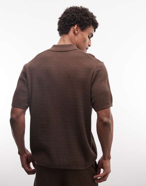 ASOS DESIGN – Locker geschnittenes Polohemd aus gestricktem Airtex in Braun mit eingekerbtem Ausschnitt, 5 von 5
