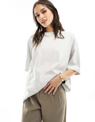 ASOS DESIGN - Locker geschnittenes, schweres Oversize-T-Shirt in Eisgrau meliert