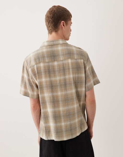 ASOS DESIGN – Locker geschnittenes, strukturiertes Karohemd in Beige mit Reverskragen, 3 von 5