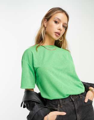 ASOS DESIGN - Locker geschnittenes, strukturiertes T-Shirt in leuchtendem Grün mit Rundhalsausschnitt