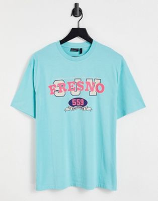 ASOS DESIGN – Locker geschnittenes T-Shirt in Türkis mit Textprint-Blau