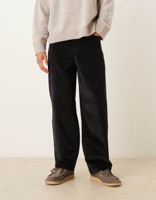 Lockere Hose aus Cord in Schwarz mit geradem Bein Schwarz 56 Regular