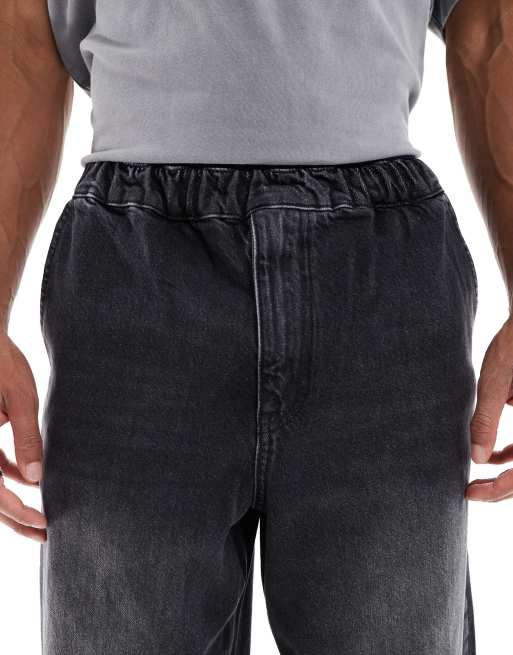 ASOS DESIGN lockere Jeans mit Jogger-Details in schwarzer Waschung, 4 von 5