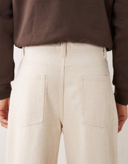 ASOS DESIGN lockere Jeans mit Struktur in Ecru, 4 von 5