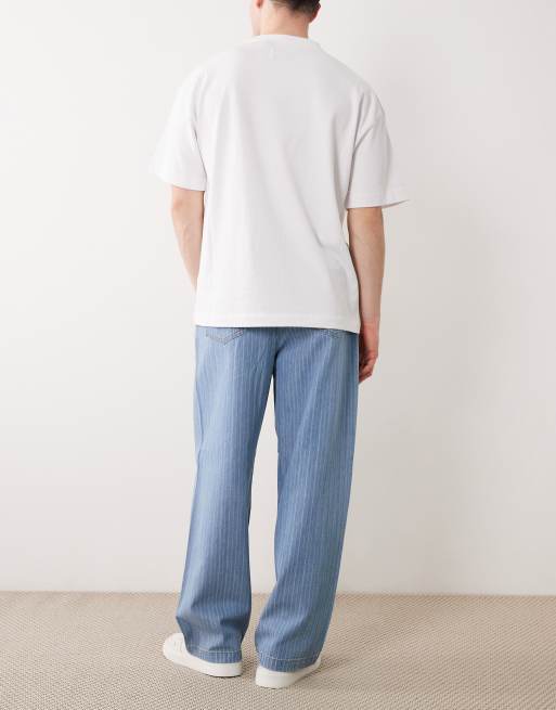 ASOS DESIGN lockere leichte Jeans in Blau und Weiß gestreift, 2 von 5
