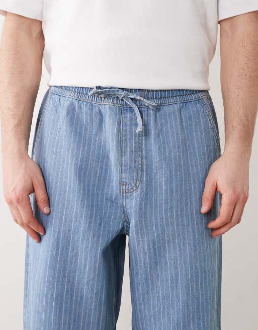 ASOS DESIGN lockere leichte Jeans in Blau und Weiß gestreift, 4 von 5